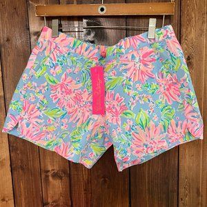 Lilly Pulitzer Oceanview 5" Short Blue Peri Sunrise Bay  - NWT - Small